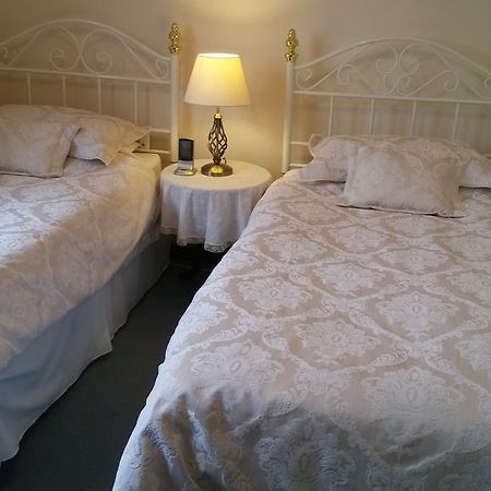 Balnacraig Bed & Breakfast Saline ภายนอก รูปภาพ
